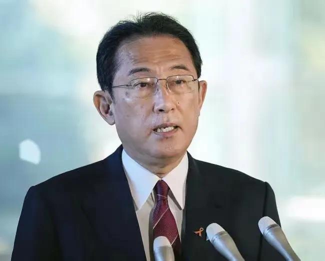 什么，什么，这事是真的吗？日本全国戒严，说是近期可能会发生9级大地震，连日本首相