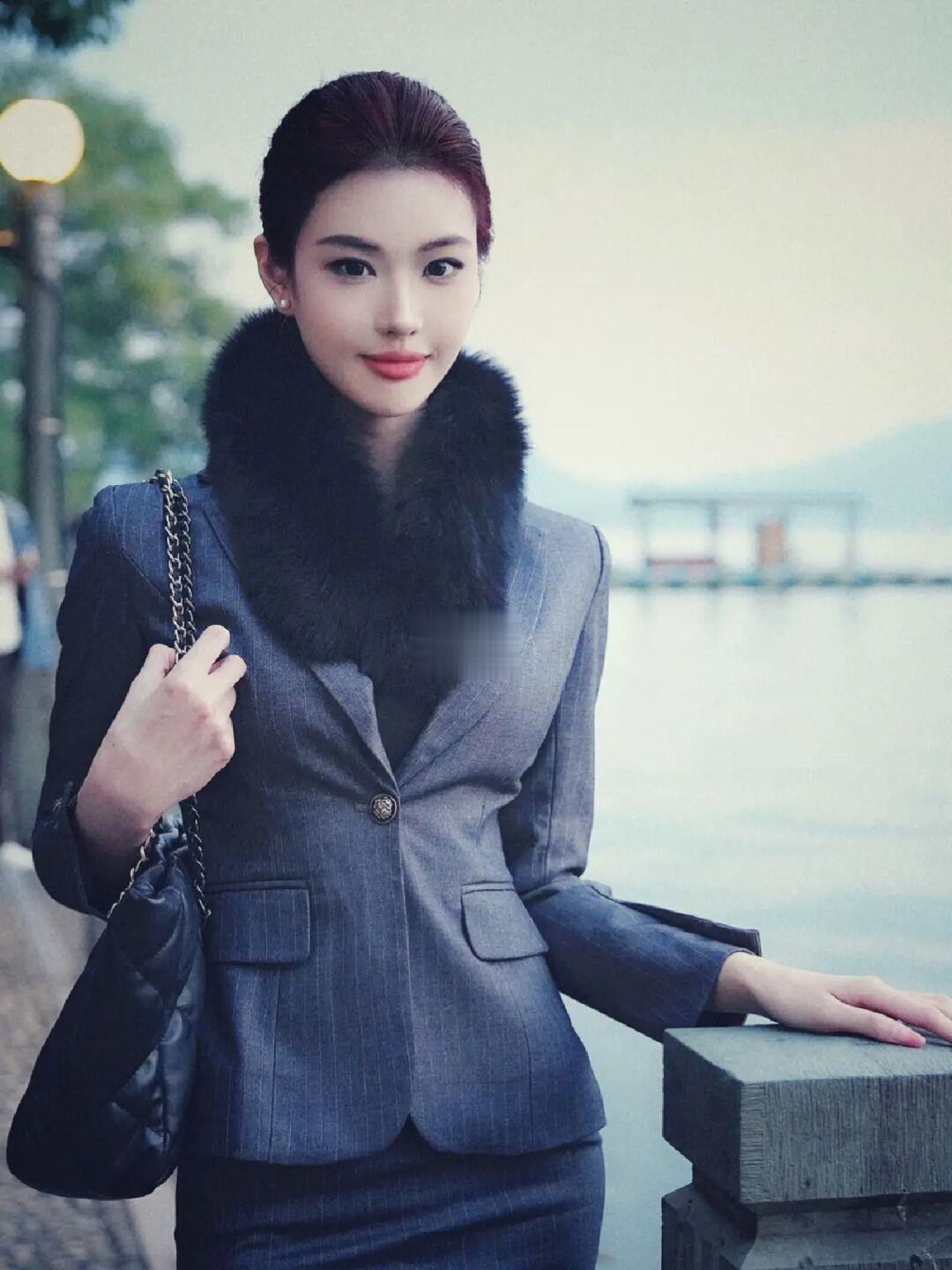 朋友说我长了一张很有故事感的脸