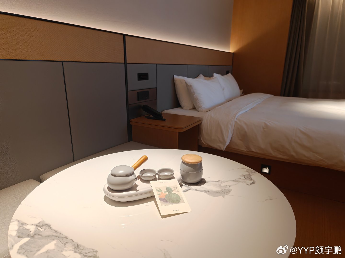 我们公司现在的出差住宿标准，就是有全季的地方一律全季，图一个省心、点多、不踩雷。