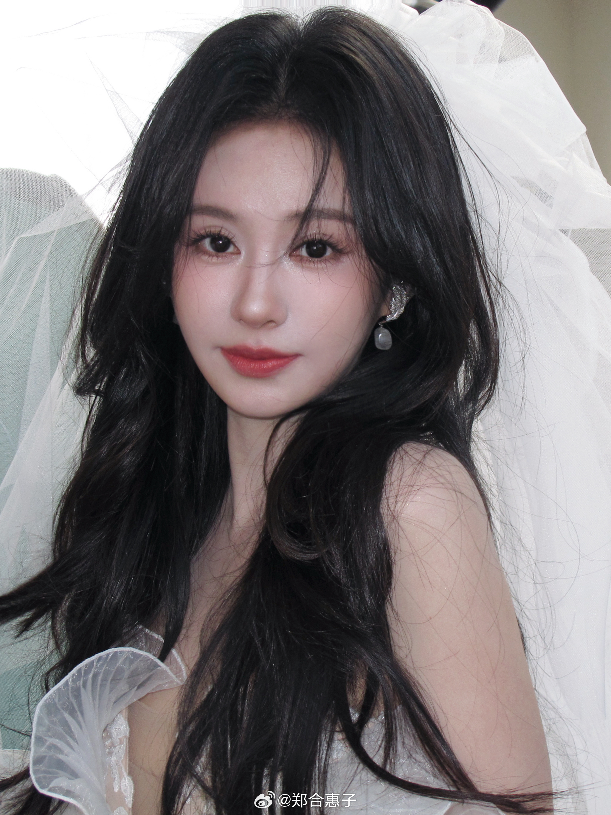 我天啊，推荐刷到的，姐姐美晕了 