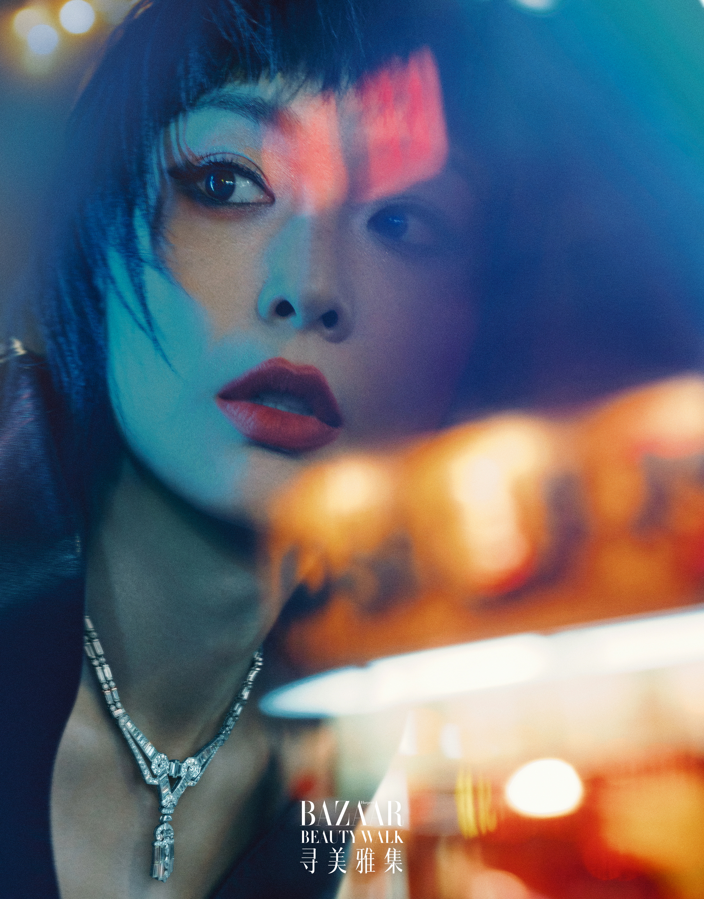 夜色霓虹灯下的高叶，很适配，很闪耀，很出彩的一组高叶好带感的港风拽姐