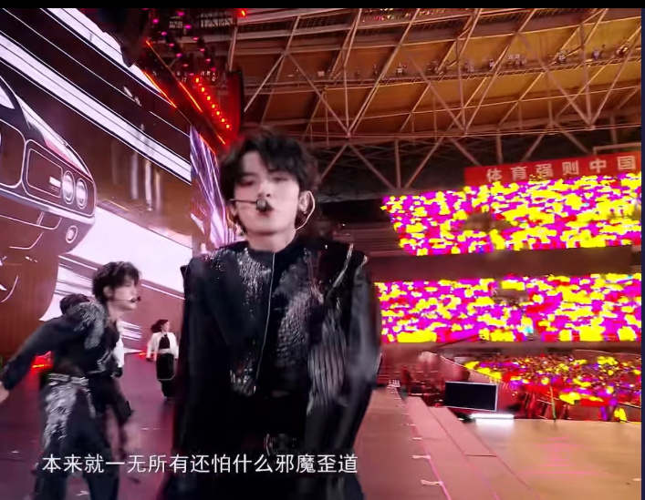 好搞笑的玫色 ​​​