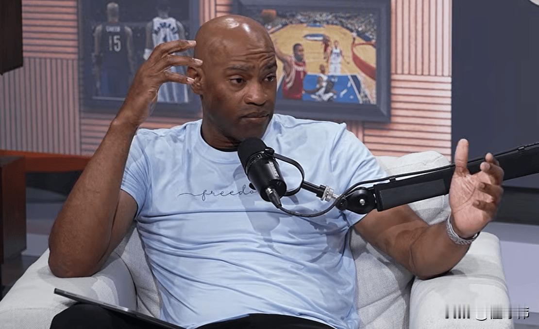 卡特谈姚明：

“就像麦迪所说的，真的为姚明感到可惜，如果姚能够保持健康，有更长