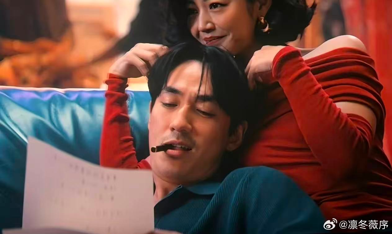 我发财了就带对象这么花被剧中的花钱名场面狠狠共情，幻想暴富之后就照着万梓强来，香