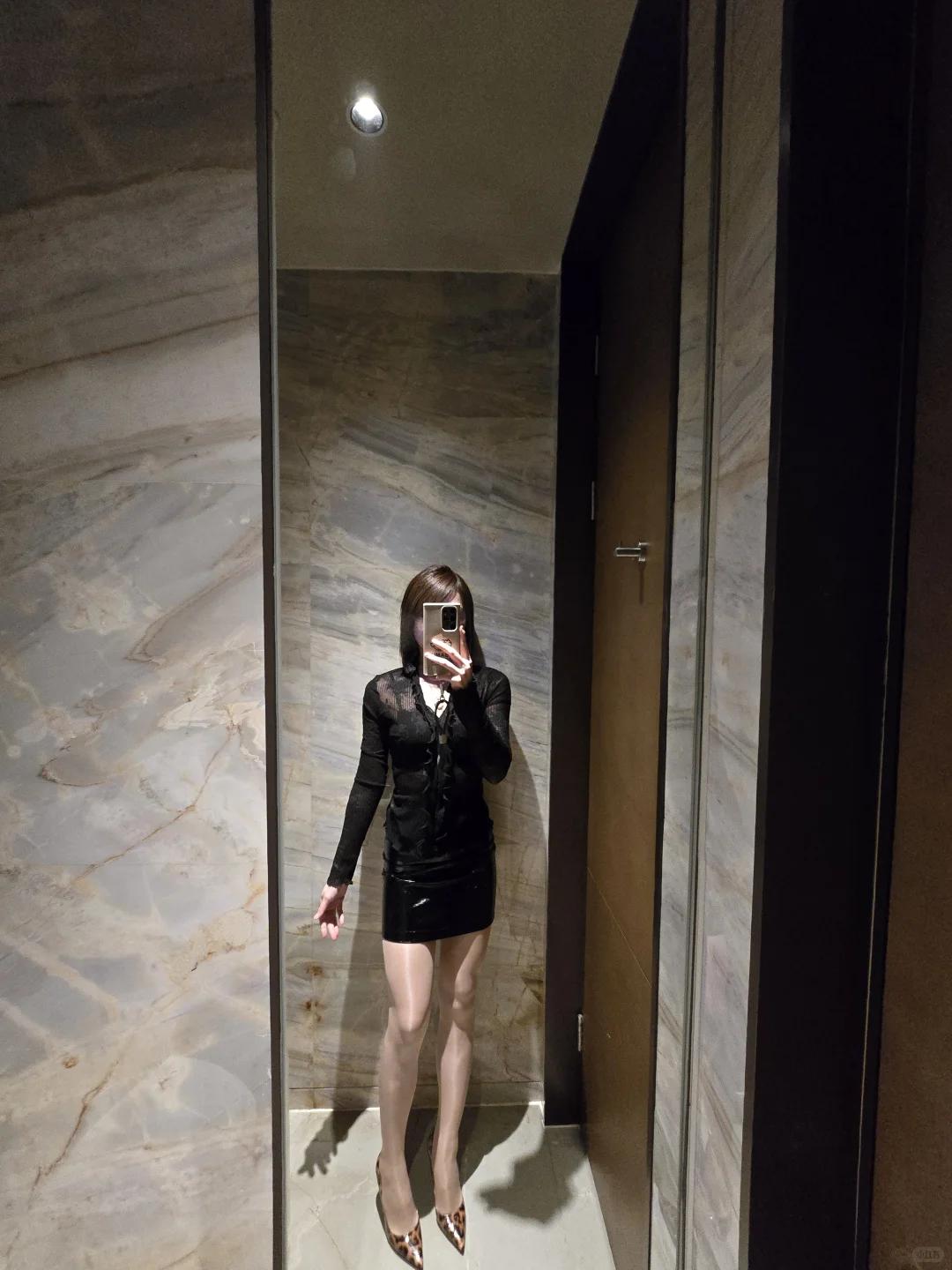 分享美女穿搭服饰