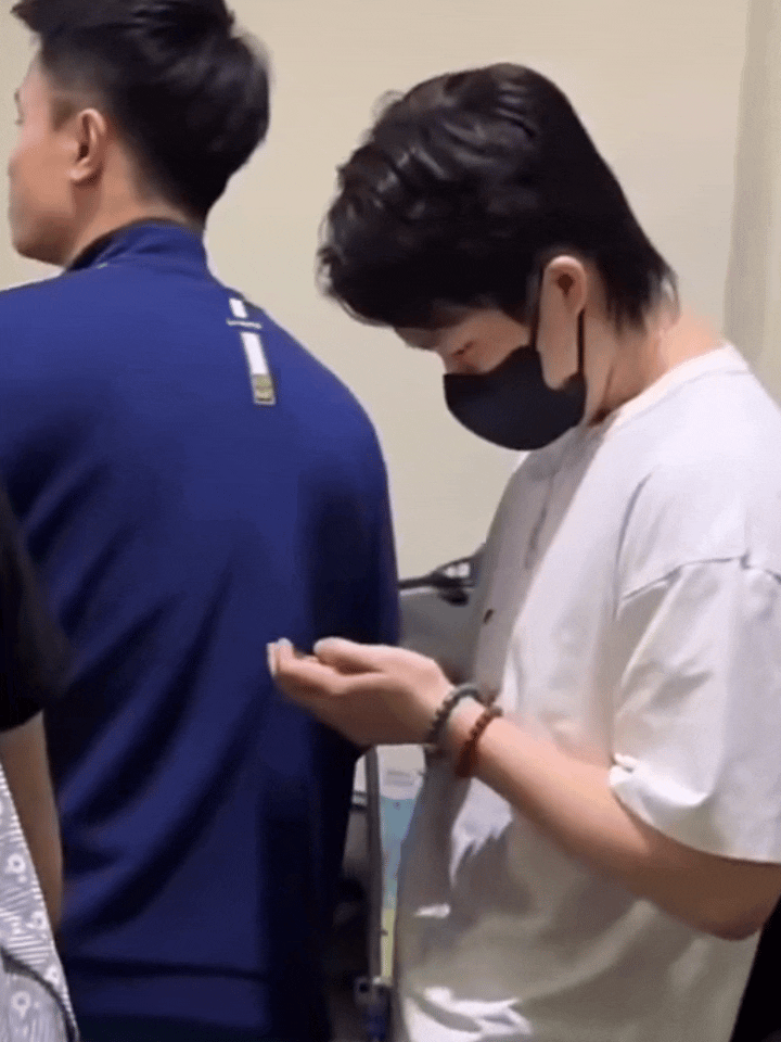 到底聊什么了！！！给我哥美成这样
