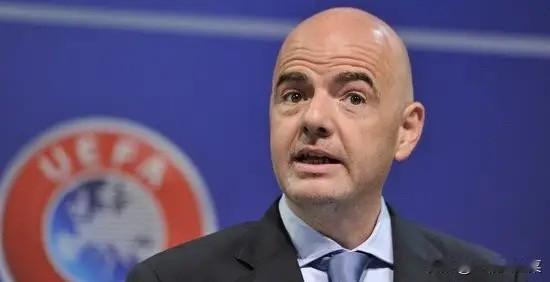印度也“杀价”，FIFA难办了！

目前央视是否购买世界杯版权的问题已与国际足联