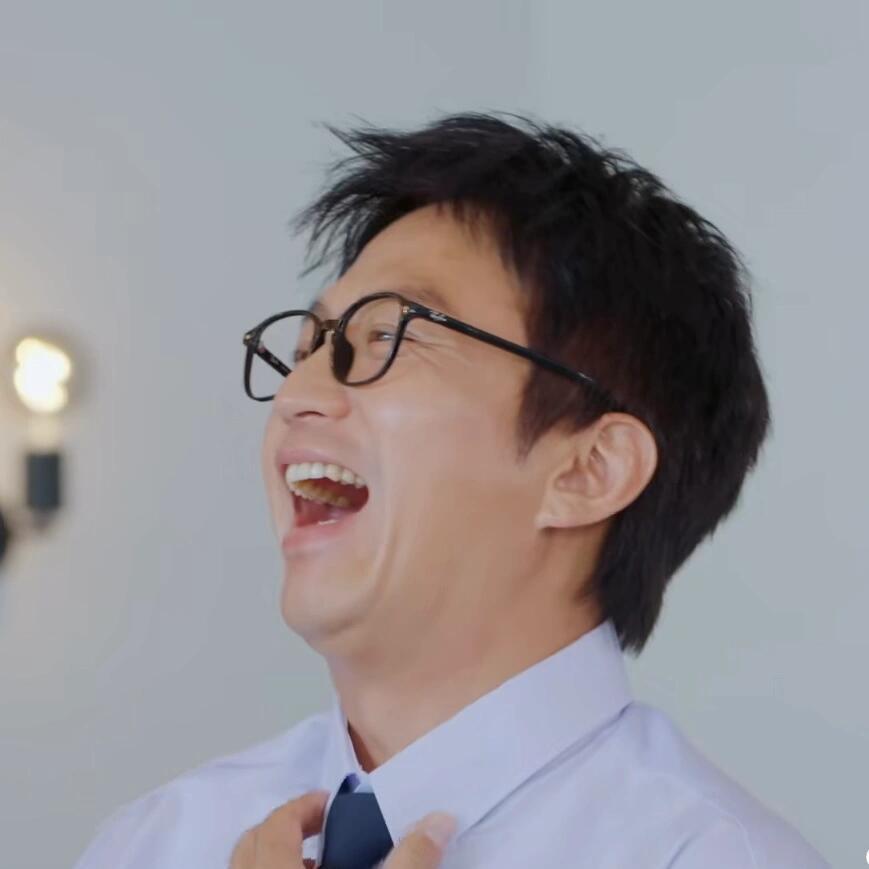 邓超闫妮刘敏涛 食堂番茄炒蛋邓超闫妮刘敏涛这组合我服了！像极了食堂必点番茄炒蛋，