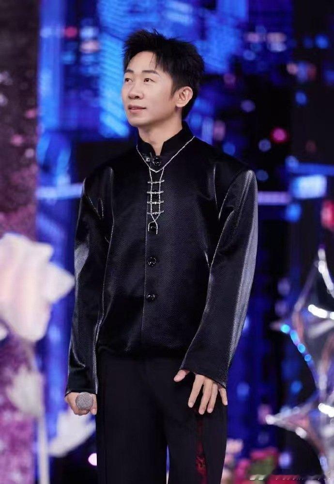 杨迪你就宠范丞丞吧 你好星期六 还得是多年老熟人，杨迪和范丞丞损友模式无缝切换，