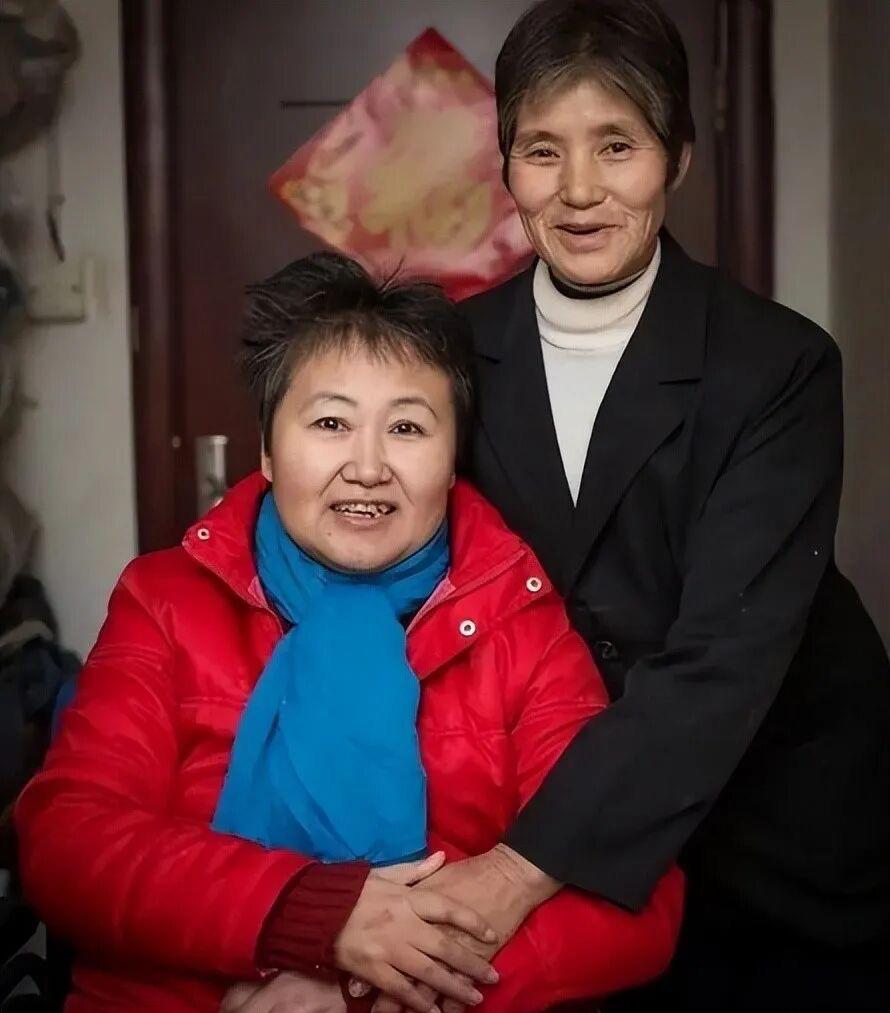 [中国赞]浙江，48岁女子在医院做护工，接到一个出车祸女孩，医生说：会成为植物人