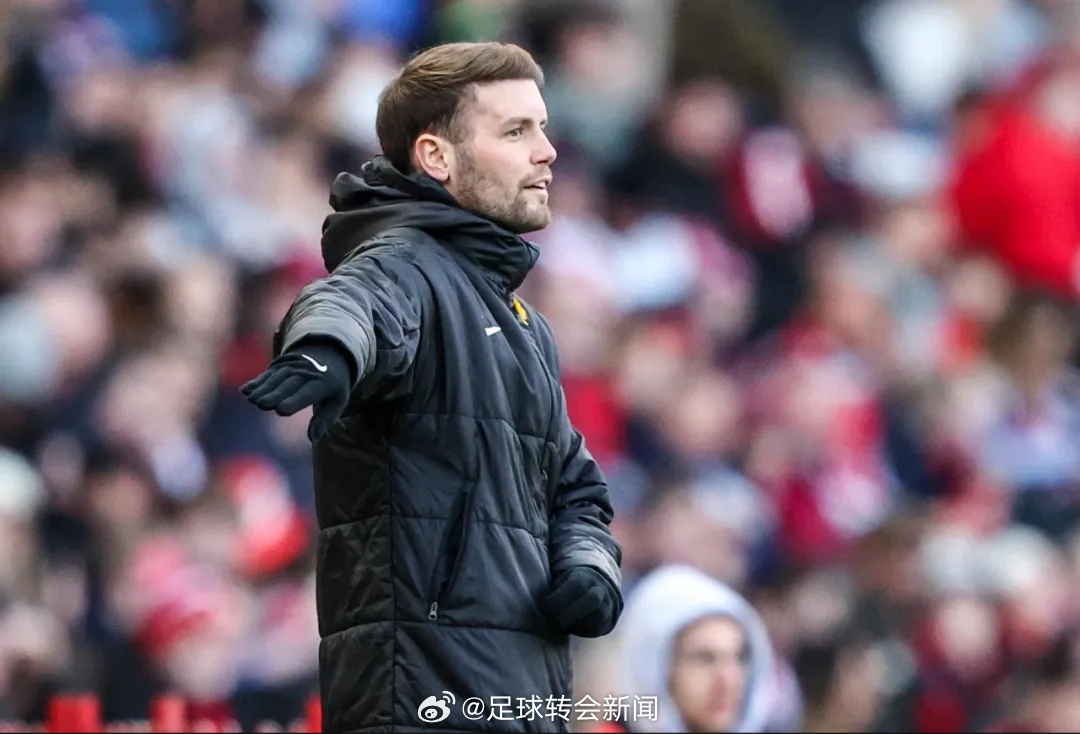 德国天空体育消息，勒沃库森正为下赛季密切关注许策勒，假如他们解雇尤尔曼德的话，3