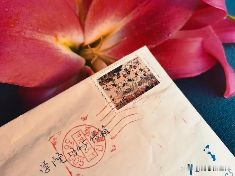 看《给阿嬷的情书》写时代回望 看《给阿嬷的情书》，就像开启了一场时代的回望之旅。