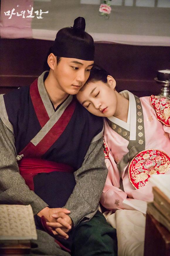 韩剧回顾 魔女宝鉴 首播10周年主演：尹施允、金赛纶、李成宰、廉晶雅、郭时旸、文