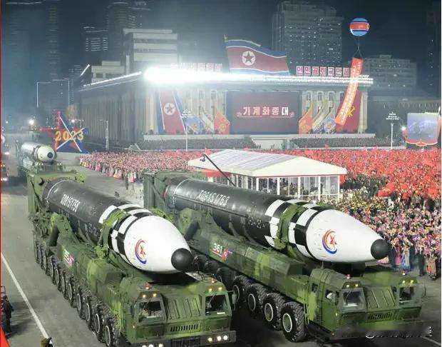 美国敢不敢打朝鲜？

先上结论，几乎不敢！因为朝鲜不是伊朗，伊朗最多打打美军海外