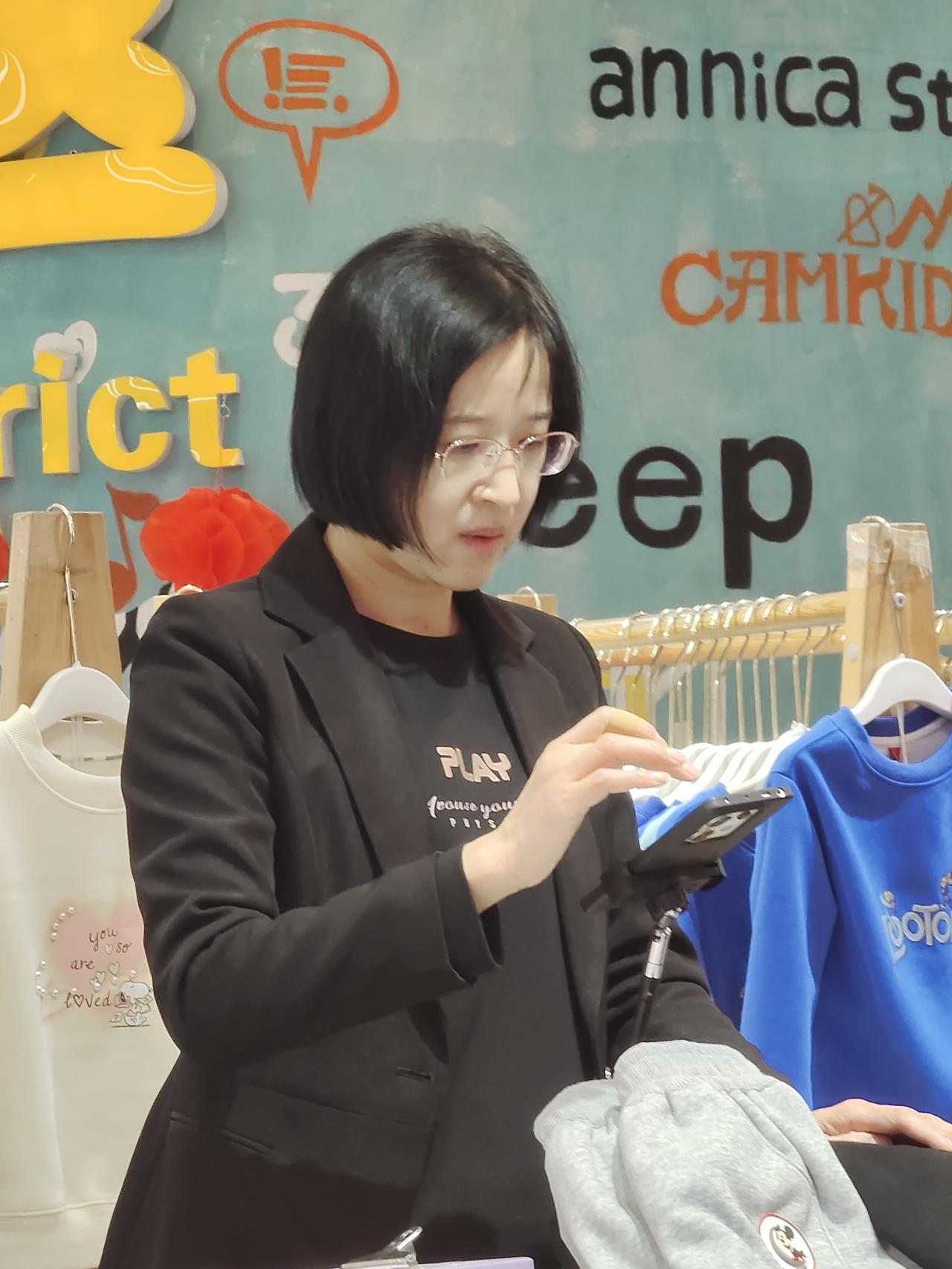 不同的人，过着同一个年。