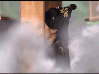 刘诗诗不是古人谁是古人淮水竹亭 刘诗诗的仪态感真的绝了……随便截图都不会崩 ​​
