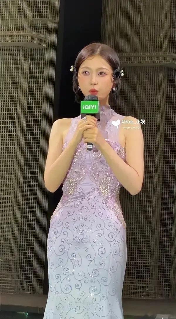 虞书欣这是啥造型啊造型师都不认了 