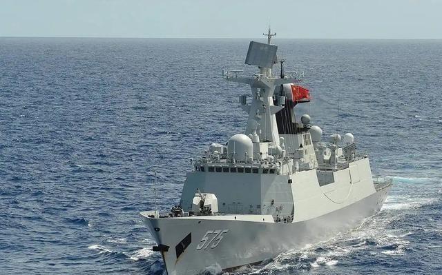 为什么没有国家买052D？因为就算中国白送，大多数国家都不敢要，因为养不起！05