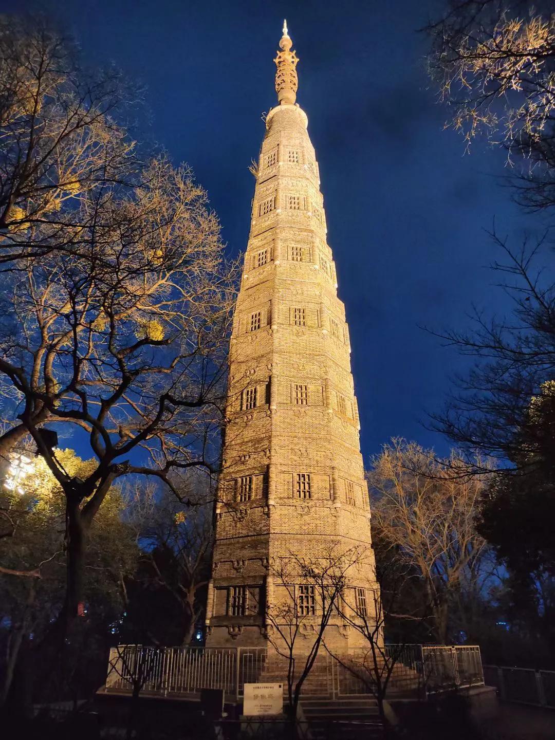 大杭州的夜景🌃，美丽而繁华！#杭州#