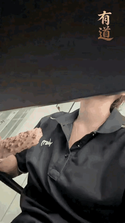 女子口大，有福吃天下……