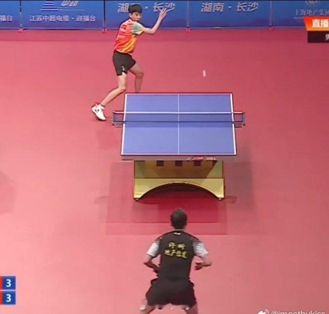 许昕乒超联赛再现天秀操作  许全面，快乐乒乓的忠实执行者[嘻嘻][嘻嘻][嘻嘻]