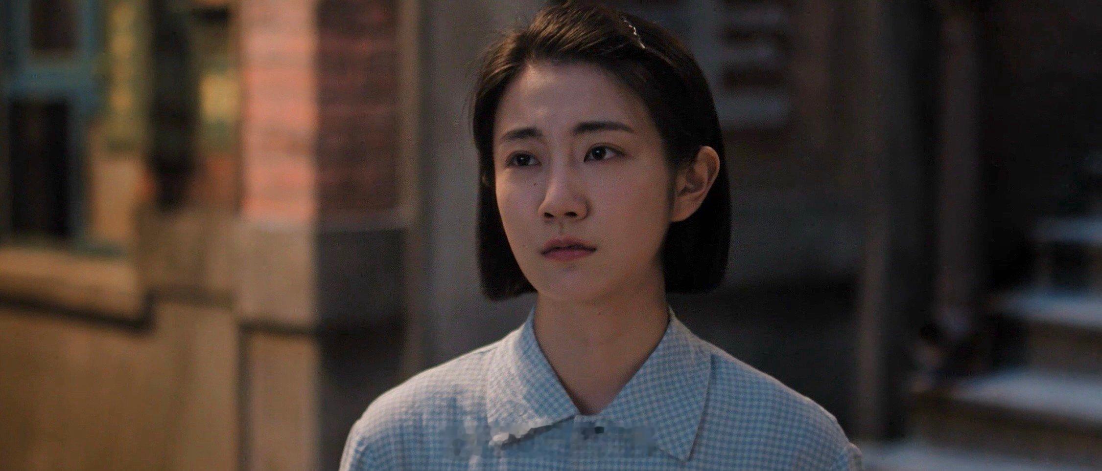 方穆扬整治冯琳冯琳你不留下我留下了 冯琳半夜闯进去估计自己也没想到，本想搞事情结