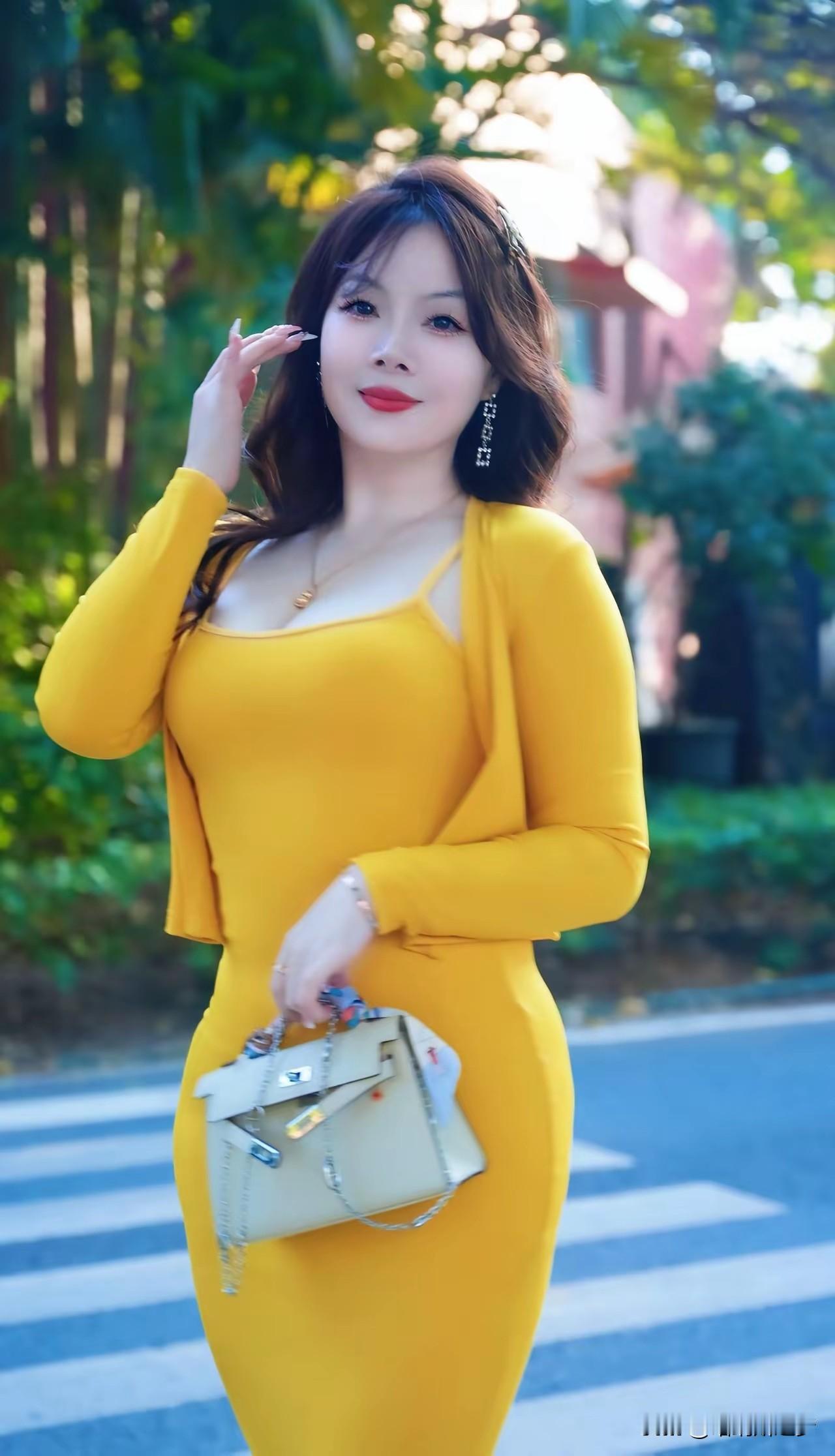 自信的底气来自气质底气靠自己 女性应有的气质 最好的底气 女生要有的底气 内心底