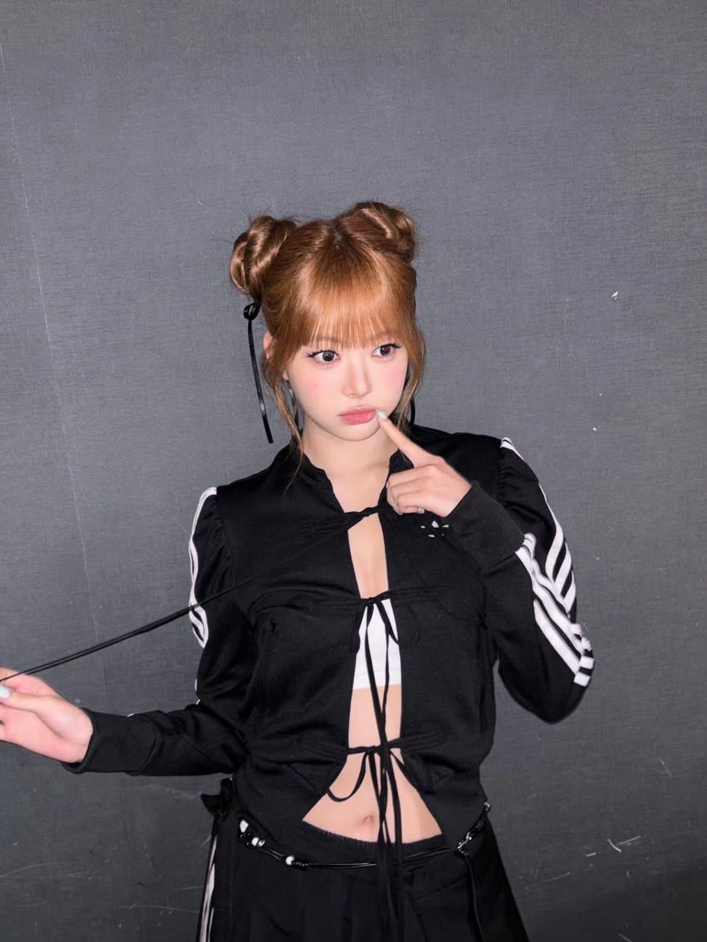 洪恩採 丸子头好萌🖤