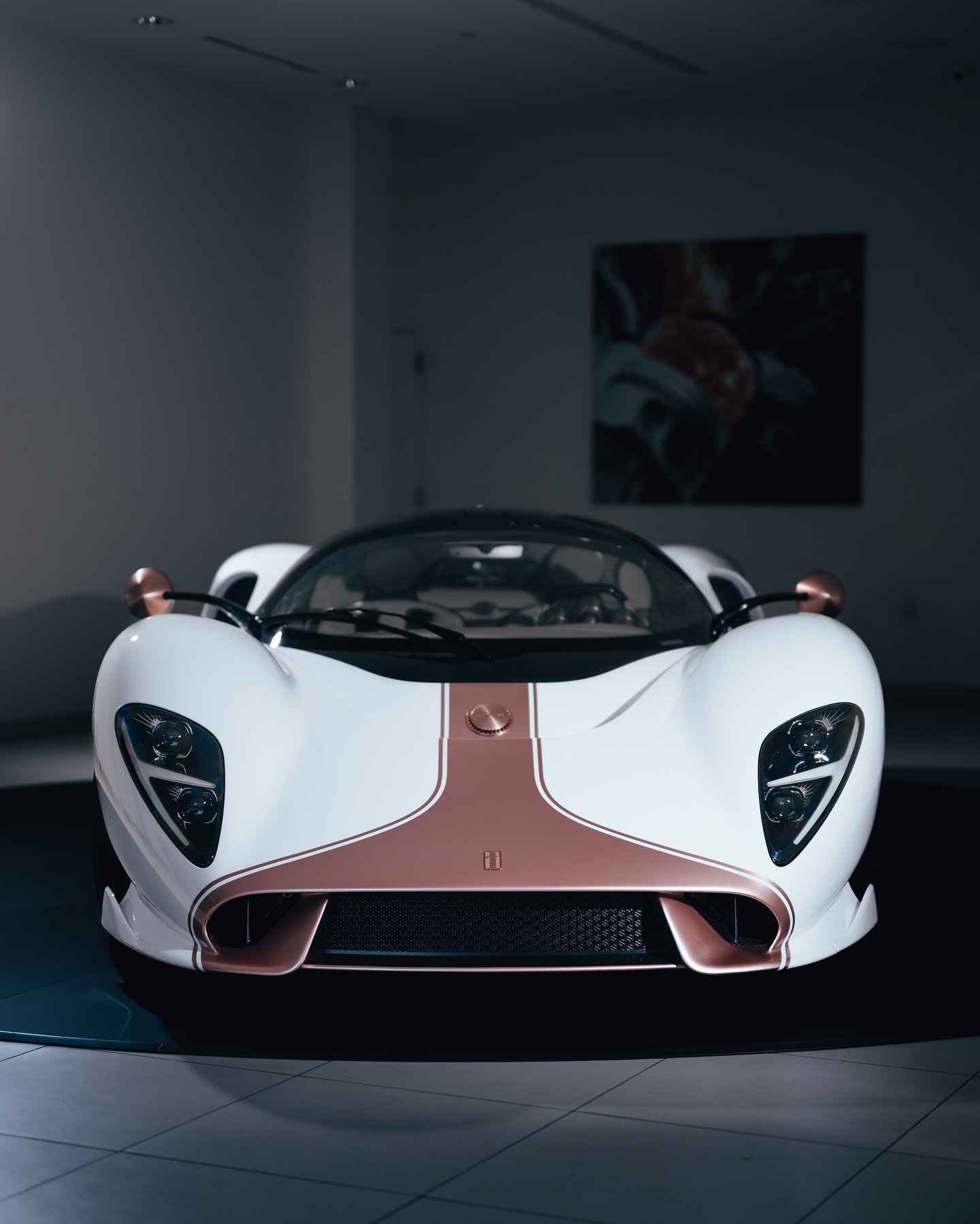 DeTomaso P72 汽车大v聊车 你们知道P72的设计是在致敬哪款车吗？ 