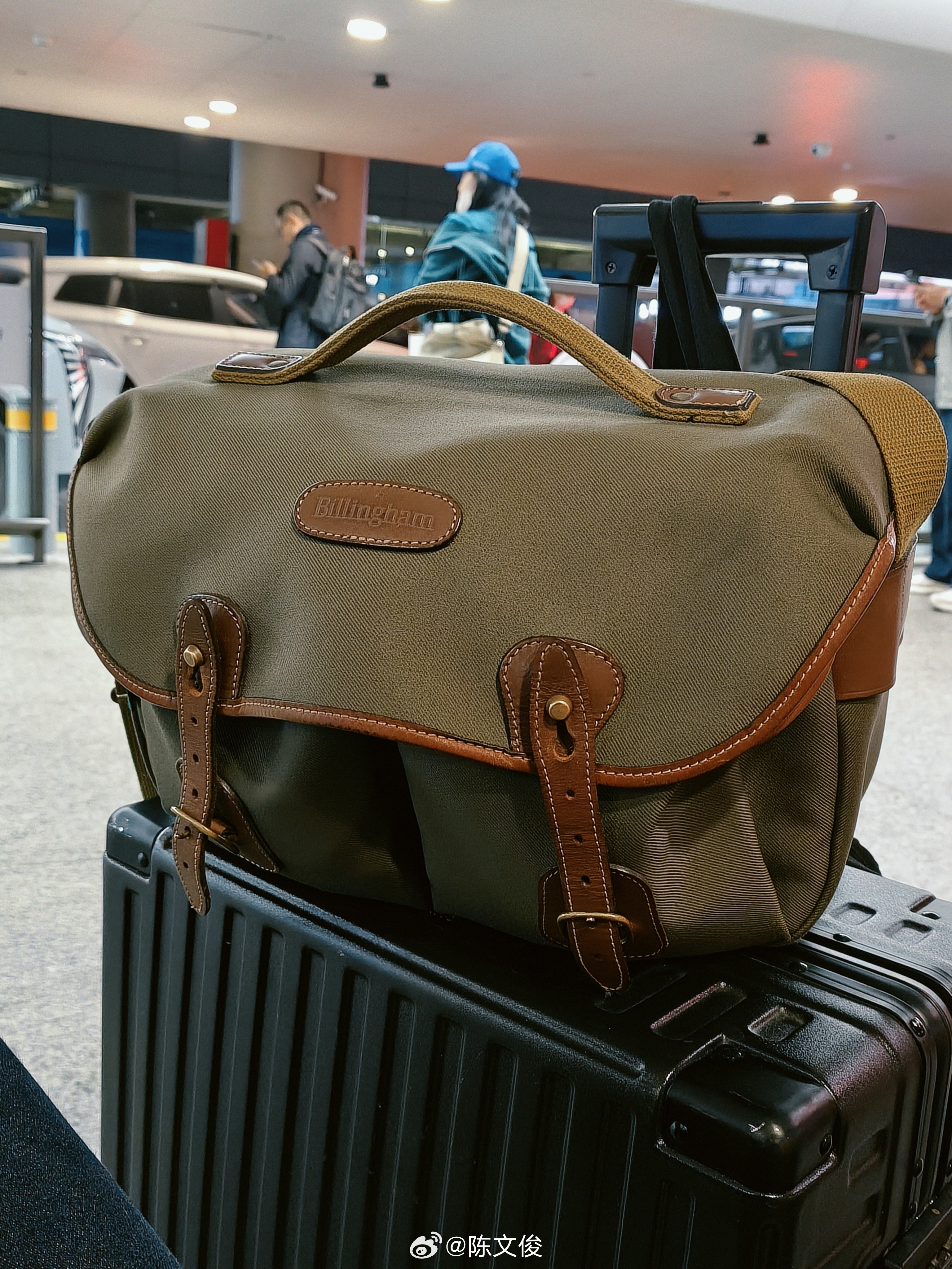 这个白金汉跟了我十年了，也算是身经百战。 