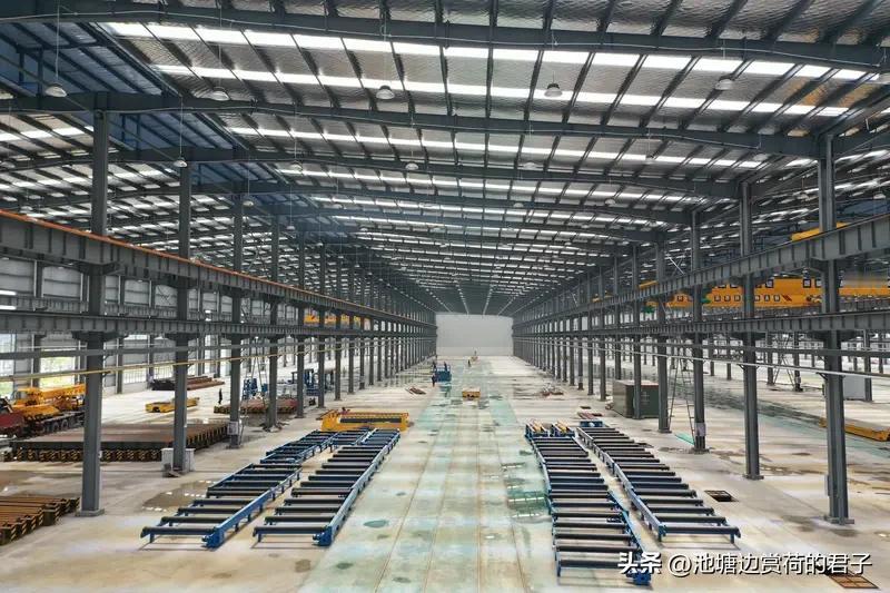 男子返乡创业3000多万拍下工厂被坑 男子返乡创业本是一腔热血，结果却被坑得惨不