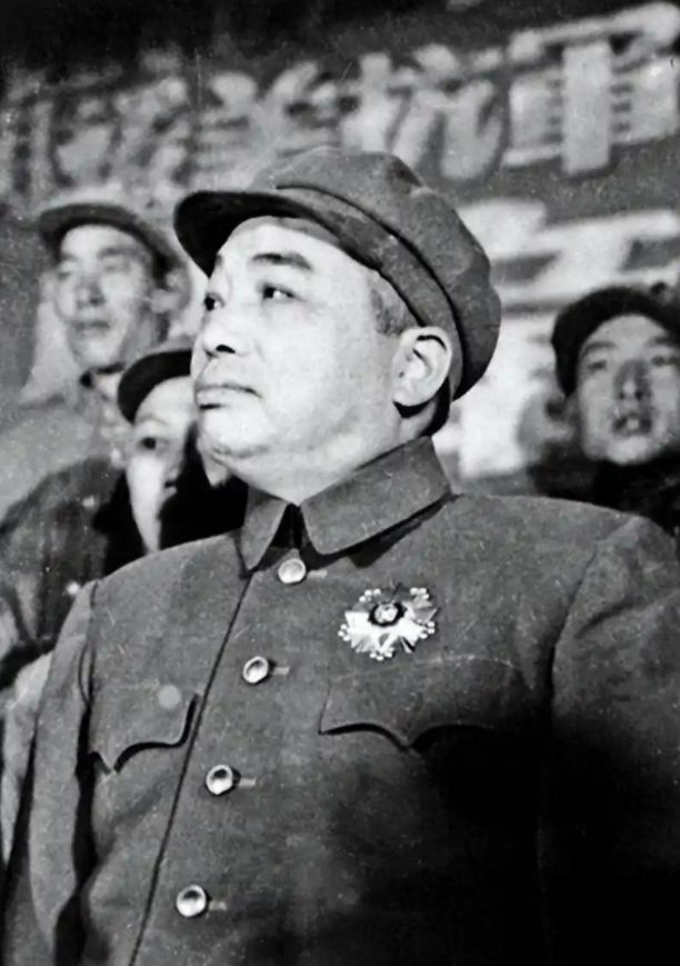 彭德怀落难时，朱德说过一句公道话：“他打了最难打的仗，走了最难走的路，论艰苦卓绝