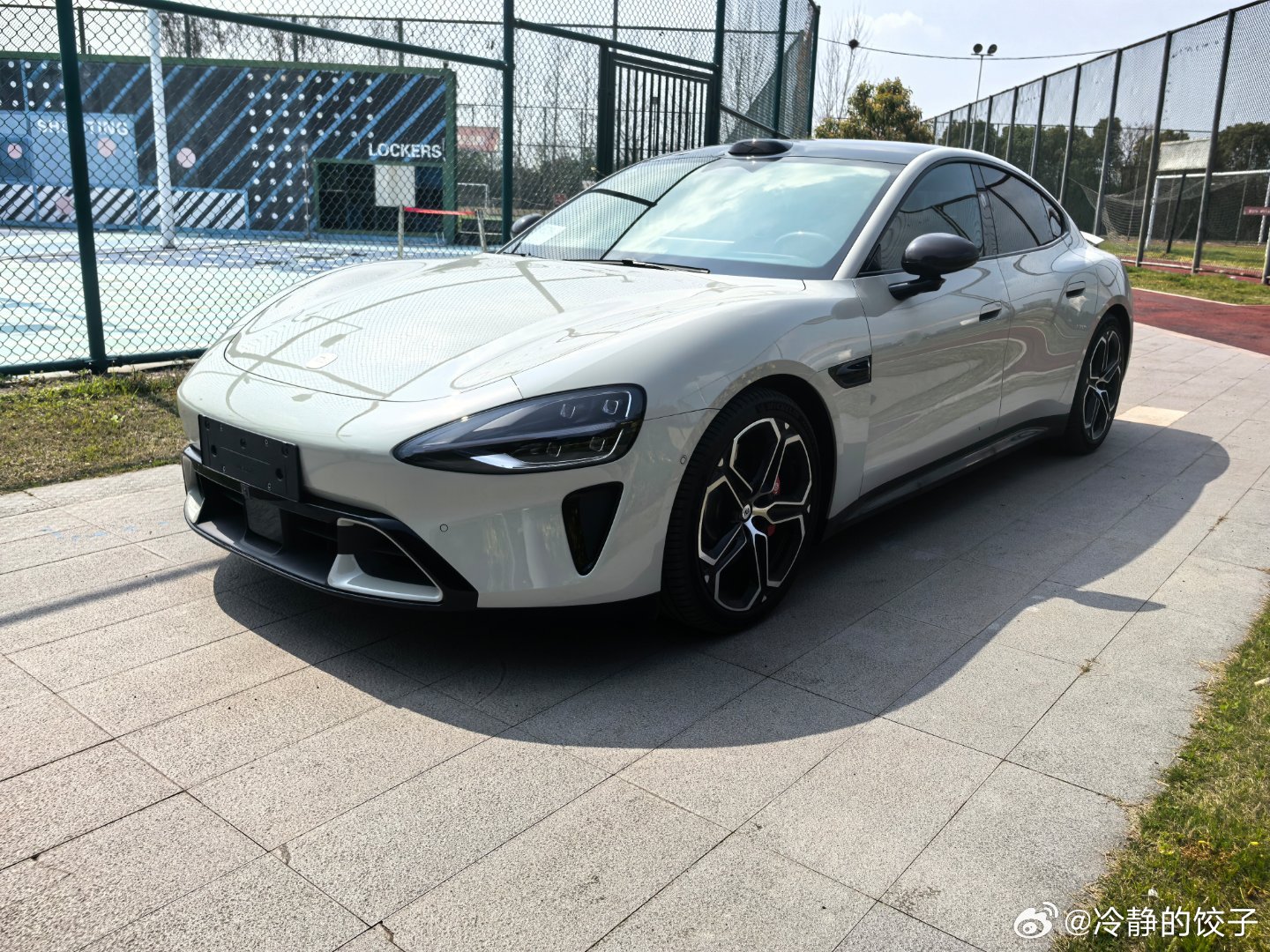 底盘工程师走心评测——新款小米su7max上周跟一起品鉴了一下刚提的只开了500