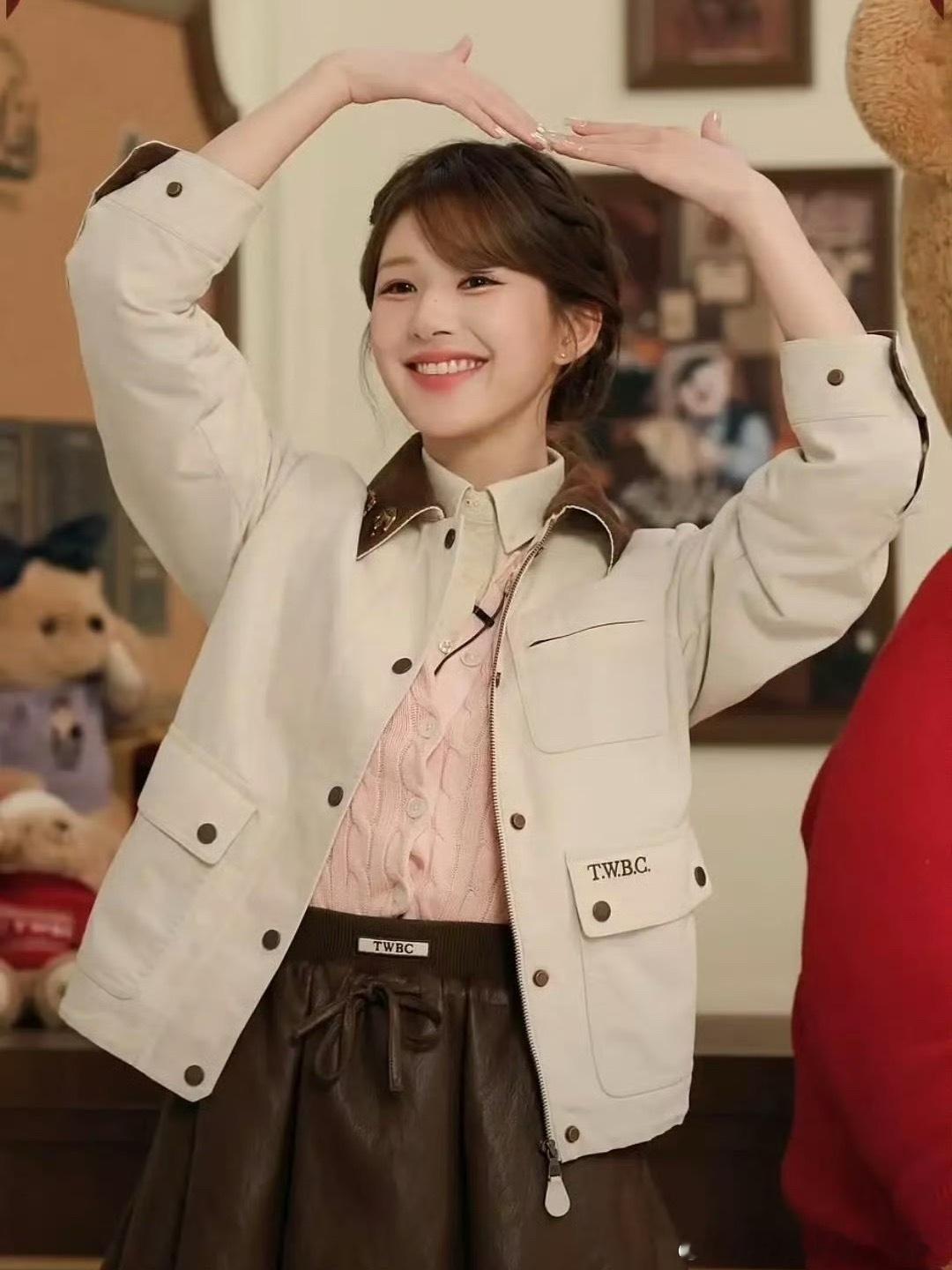 赵露思今天的直播截图 