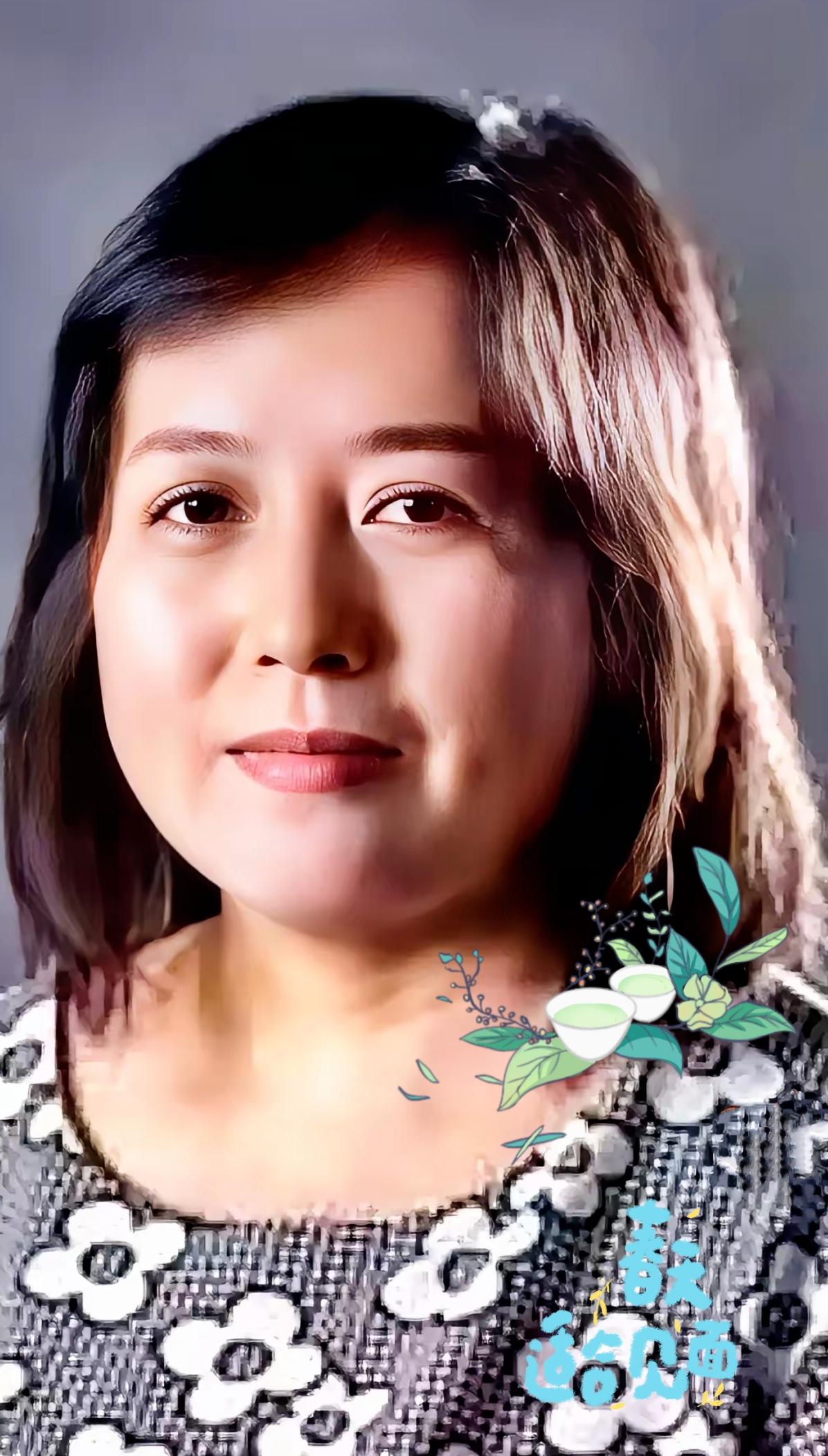 那个下课被学生围得水泄不通的好老师，永远离开了我们。成都锦城学院46岁的广告系主