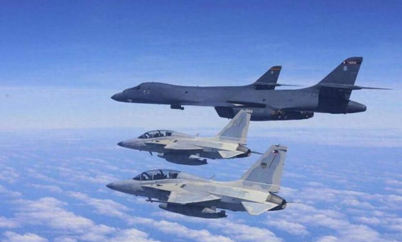 重大事件，解放军军机勇闯菲军演划设区，菲律宾军方泪奔了

最近南海那边又闹出了大