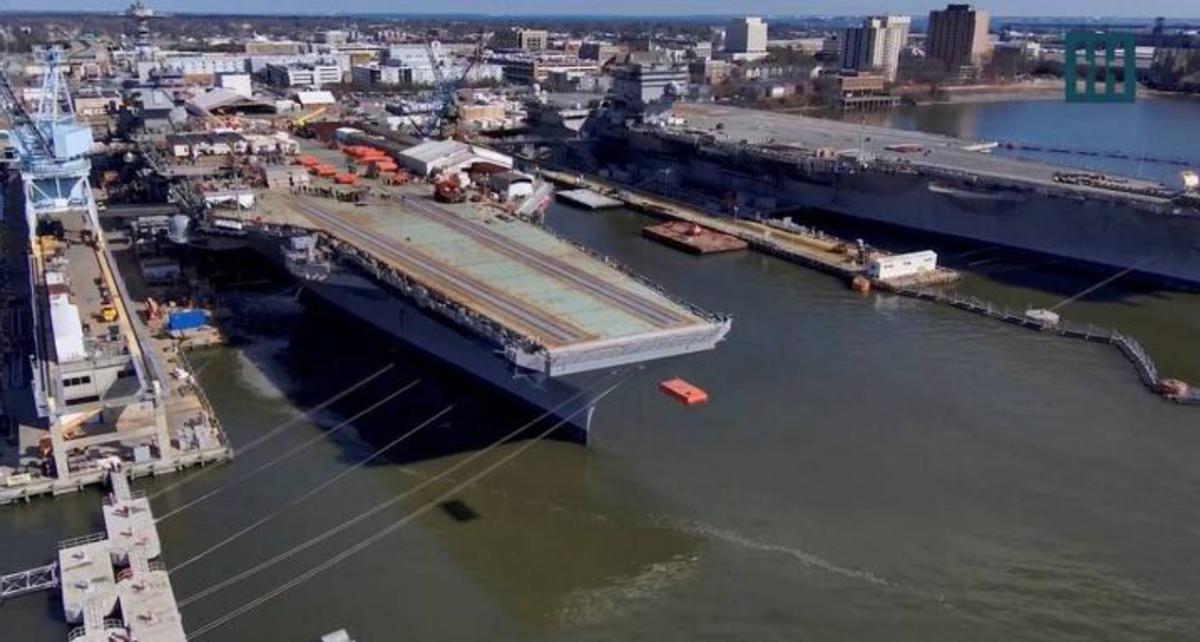 【美军新一代超级航母“肯尼迪”号海试，力拼明年3月交舰】

1月28日，美国海军