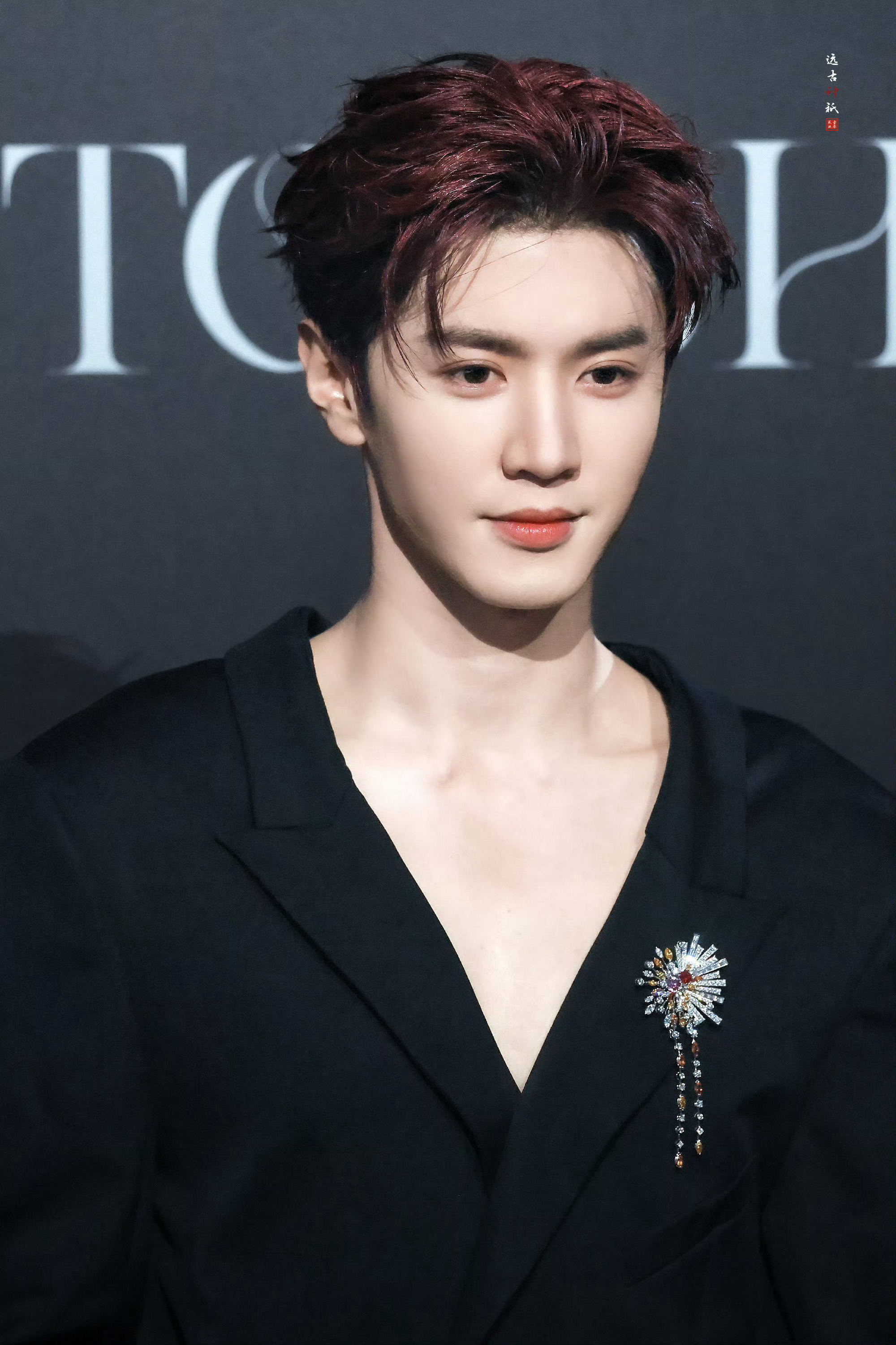 美神降临！！！我等膜拜🙏陈哲远这也太帅了吧！！！ ​​​