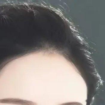 38岁的赵丽颖最近状态太绝了！活动生图里皮肤白皙紧致、零细纹，60cm腰围配优越