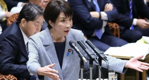 日本终于认清现实，中国不吃这套了！
 
日本过去习惯一边在经贸上依靠中国市场，一