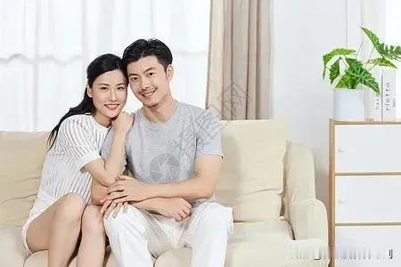 婚前姨妈拦路虎，婚后姨妈救世主。
若要天天交公粮，面黄肌瘦欲断肠。
不知道这是哪