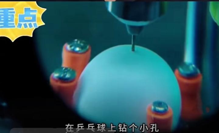 彩票真的可以作弊吗？
     近日，一段西班牙某电影导演拍摄的彩票作弊过程的视