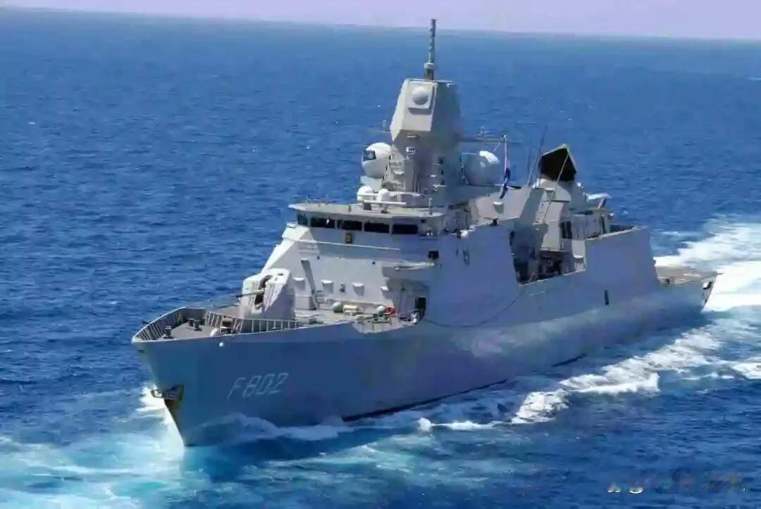 维护国家领土安全和主权，人民海军的炮弹要上膛了
      荷兰皇家海军的“鲁德