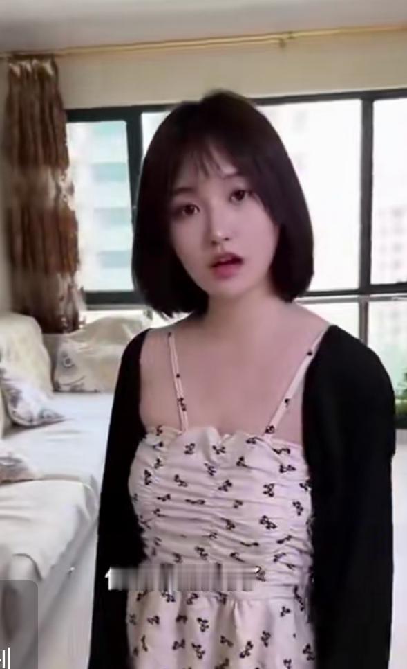 谈的女朋友，竟是以前班主任的女儿，大家看看漂亮吗
 
谁能想到，兜兜转转，我的女