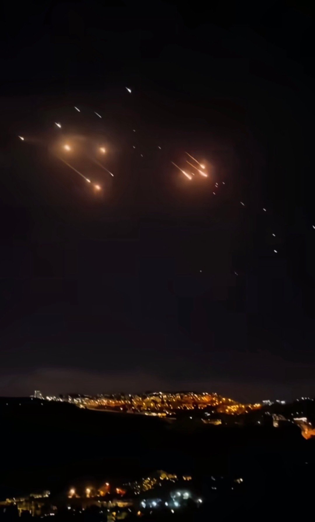 比放烟花好看多了 