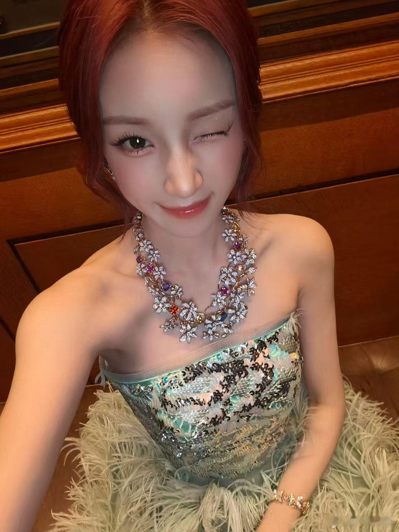 宋雨琦完全是公主宋雨琦wink自拍宋雨琦wink自拍，完全是公主， 