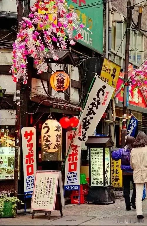 日本上半年新生儿仅33.9万！创56年最低，再这样下去要“没人了”？
 
家人们
