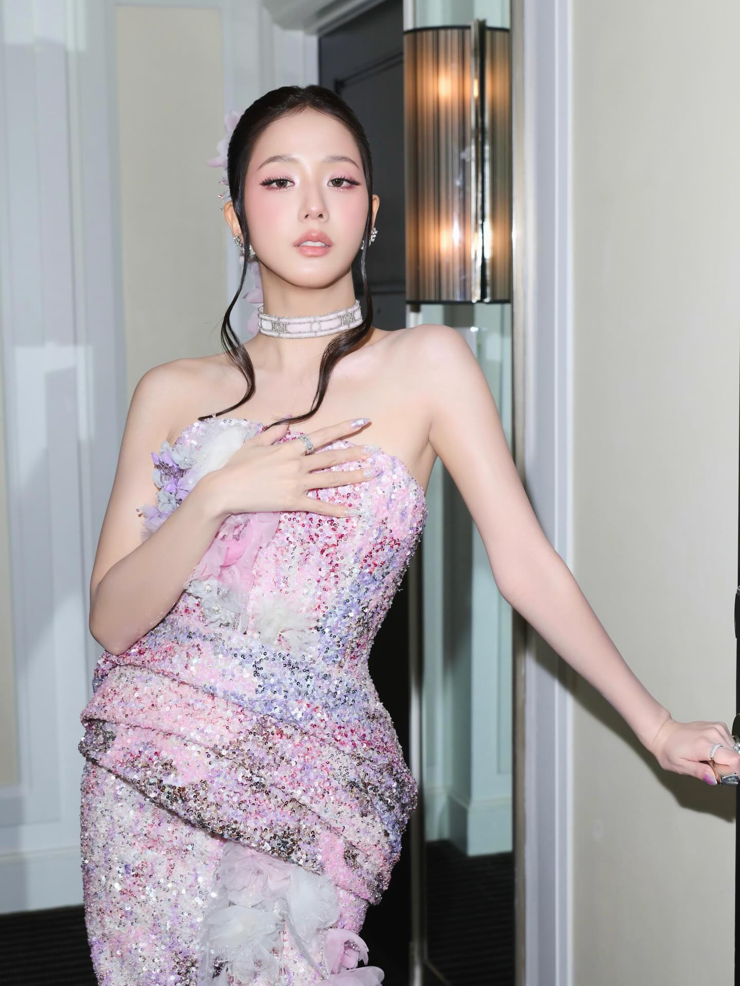 kimjisoo金智秀 在metgala中两大顶奢发力护航的双顶奢女帝｜lisa