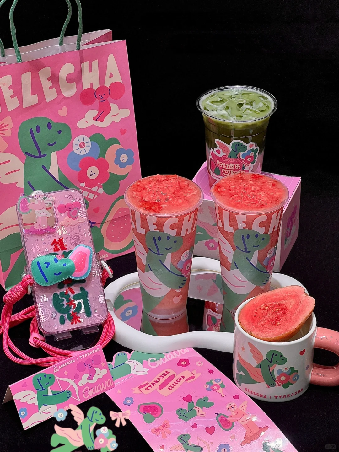 乐乐茶xTYAKASHA🎀情人节粉红芭乐好好喝！！