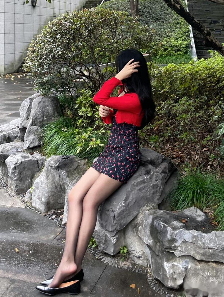 喜欢点红色 ​​​